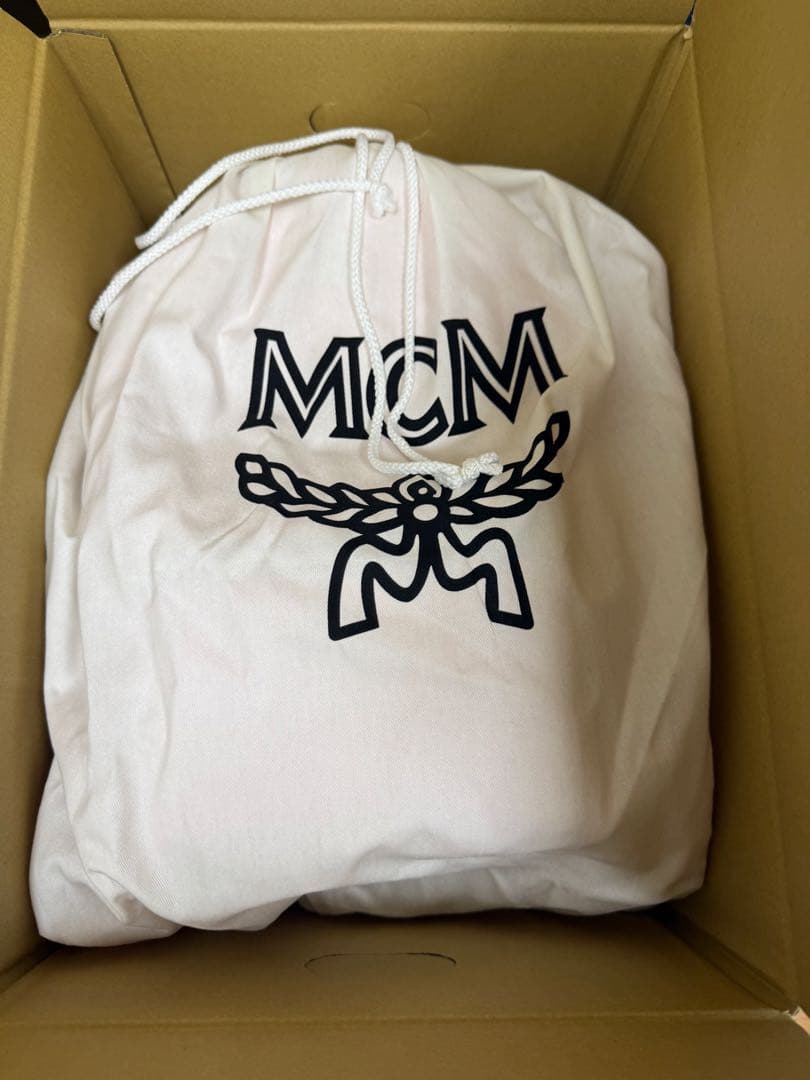 【早い者勝ち】MCMブロッサムピンクリュック