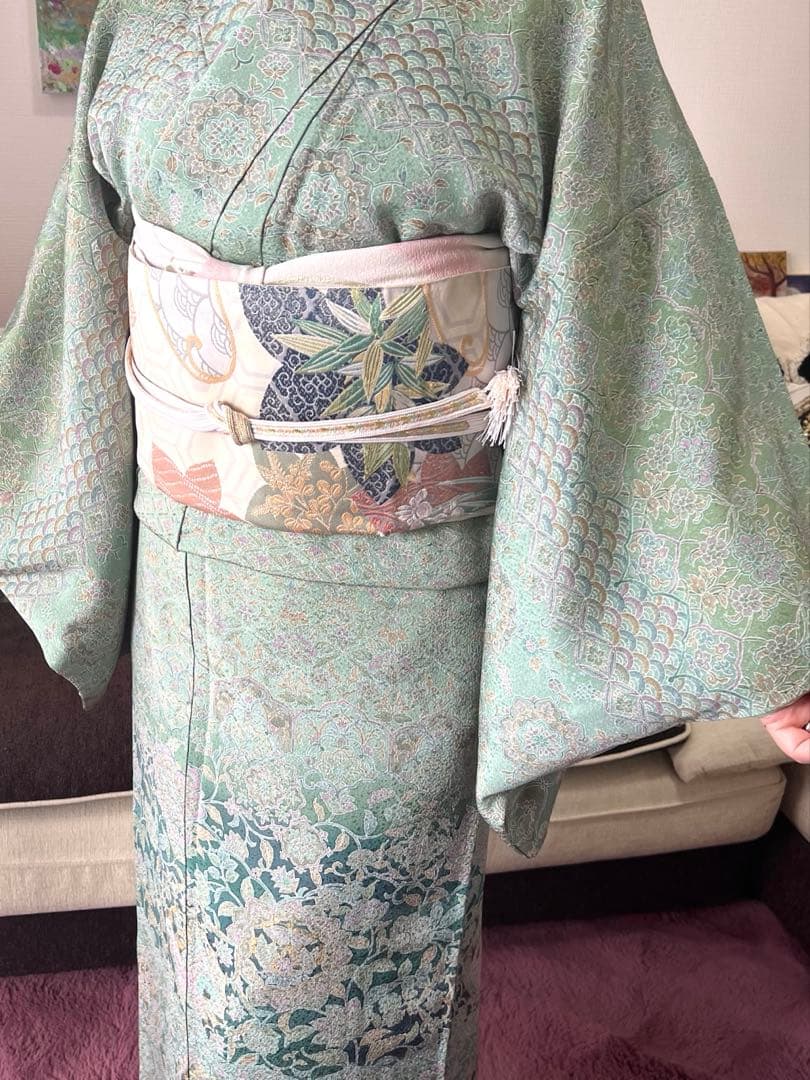 P様　ご成約です くすみカラーの更紗訪問着