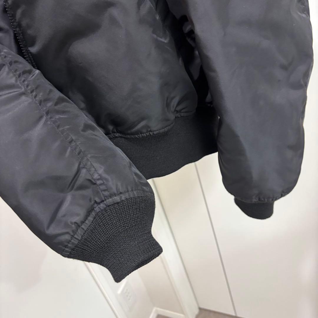 美品　BEAMS ブラック MA-1 サーモライト　Mサイズ