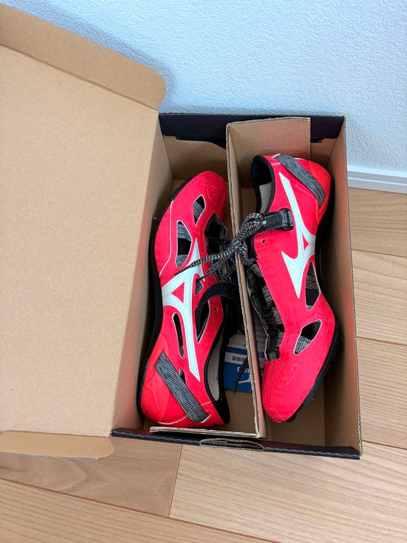 新品未使用　クロノインクス9 ミズノ　陸上スパイク　26.5