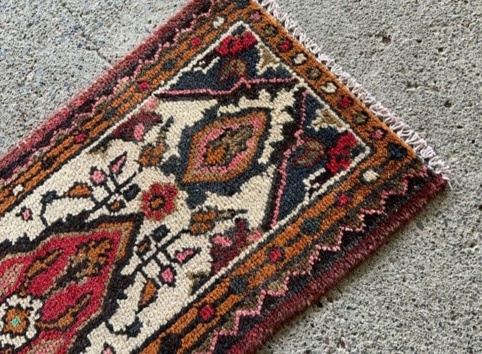 トライバルラグ★ハマダン★ペルシャ絨毯