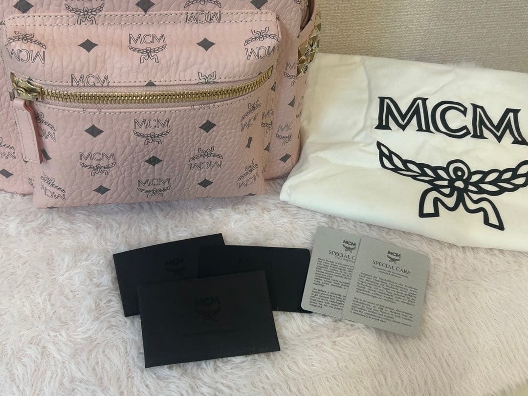 MCM リュック　パウダーピンク　スモール