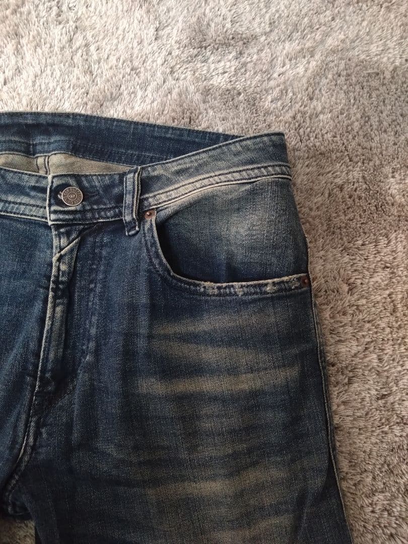 【美品】DEASELジーンズ