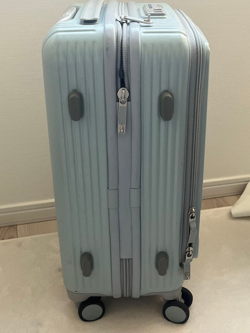 イノベーター　innovator　 キャリーケース INV 50 38L ブルー