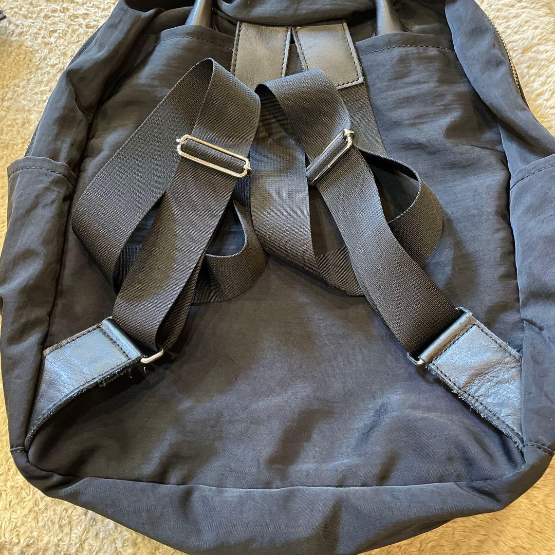 OUR レザー持ち手の2WAYリュック ブラック