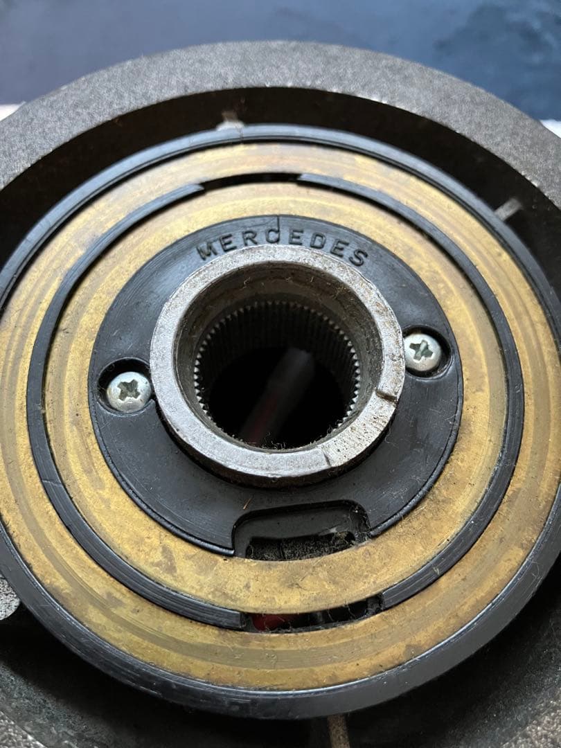 ナルディNARDI wood handle イタリア製 ボス2種類 メルセデス含 - メルカリ