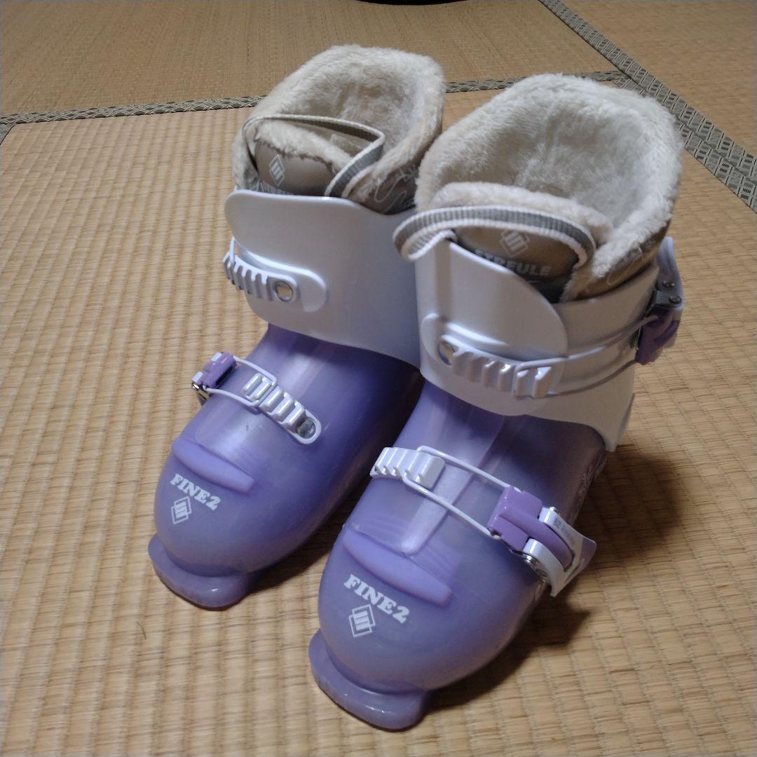 STREULE キッズ スキー板・ビンディング・ブーツ セット　中古品