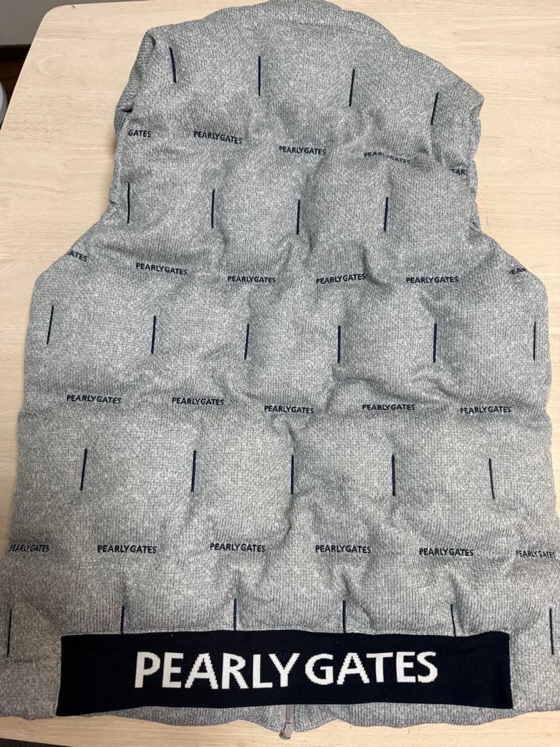 PEARLY GATES クォーターリバー 中綿フルジップフーディベスト