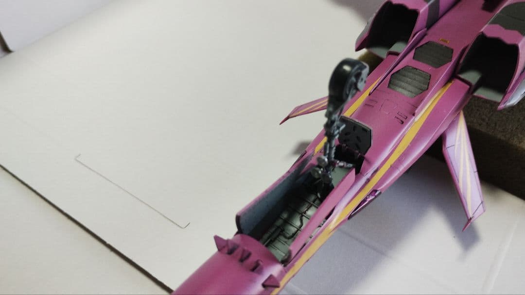 プラモデル完成機　1/72　SV-51γ、Nora type(マクロスゼロ)