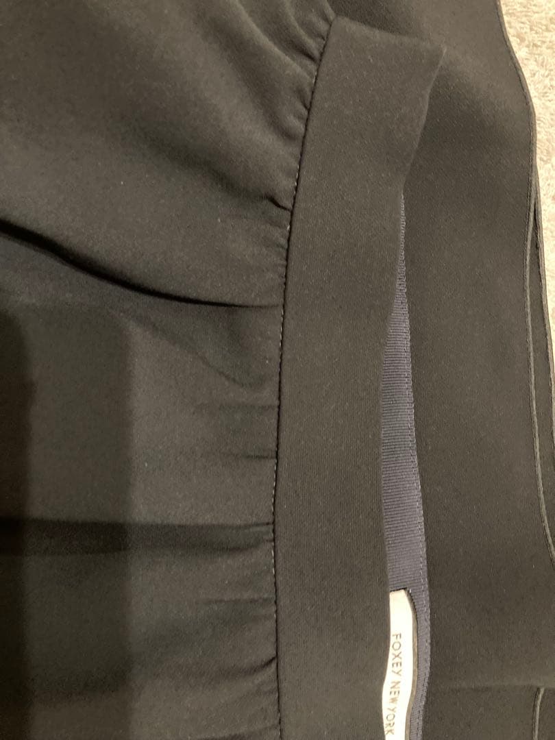 フォクシースカート４２サイズ希少❗️新品未使用２０２５年３月発売❗️定価５０６００円