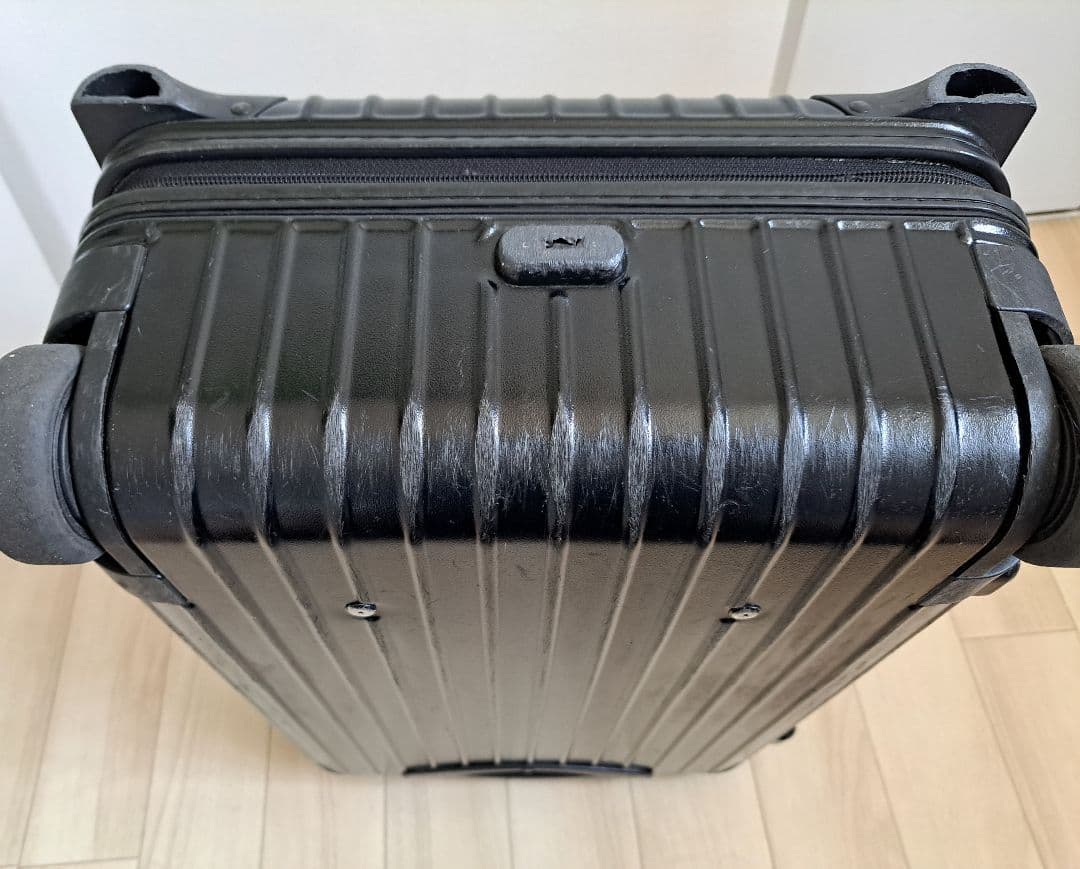 【ジャンク・破損あり】RIMOWAリモワ サルサ 35L機内持込み2輪廃盤品 黒