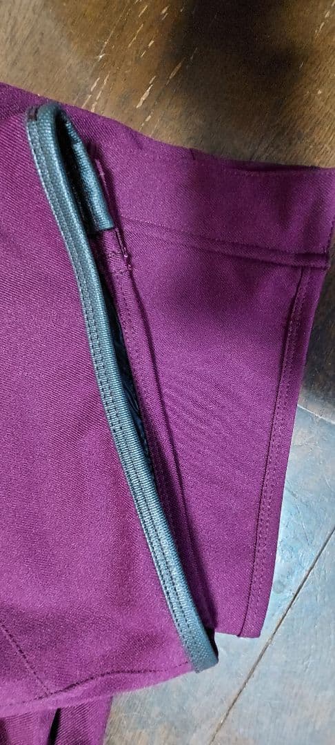 美品　VOLCOM　スノーボードウェア 上下セット