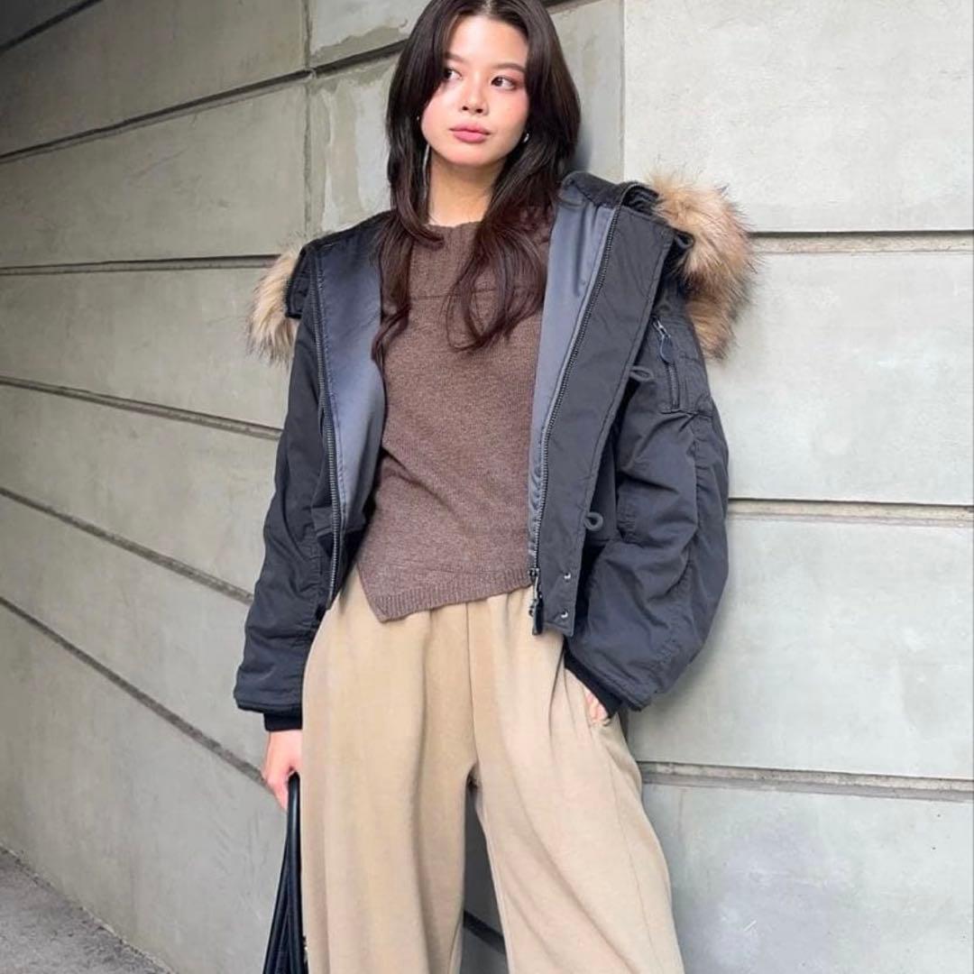 2025MOUSSY SHORT N2B ブラック - メルカリ