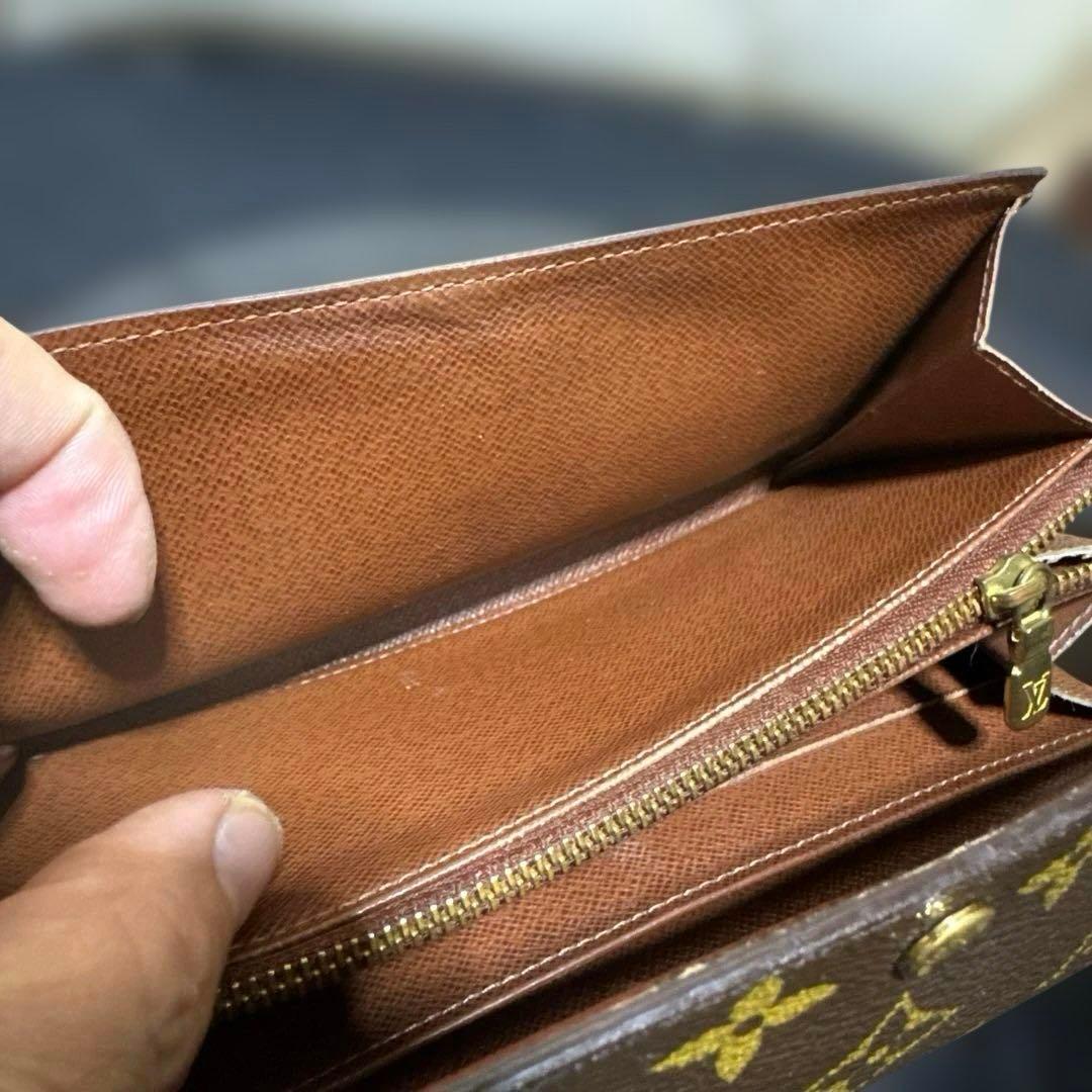 26☆美品♪カード6枚タイプ☆サラ長財布