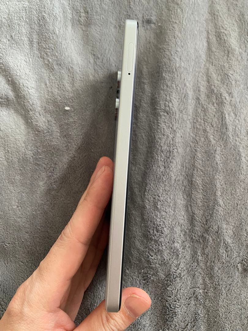 OPPO A5x シルバー 5xズーム