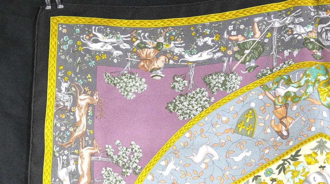 ETRO エトロ　大判シルクスカーフ　 D474