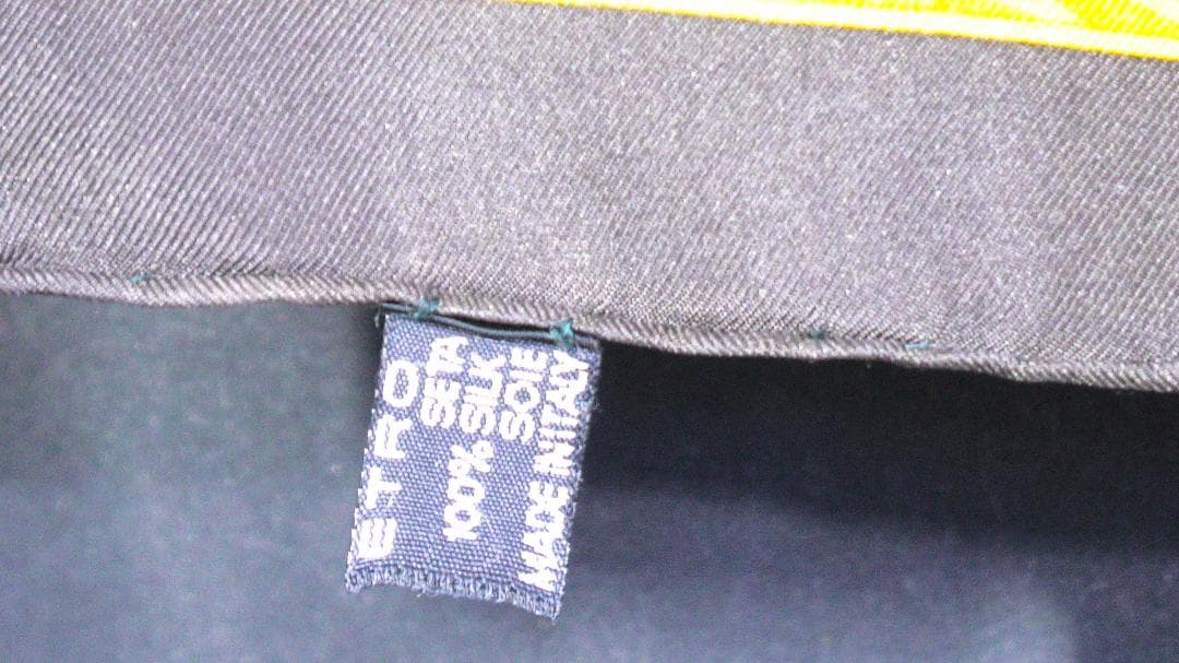 ETRO エトロ　大判シルクスカーフ　 D474