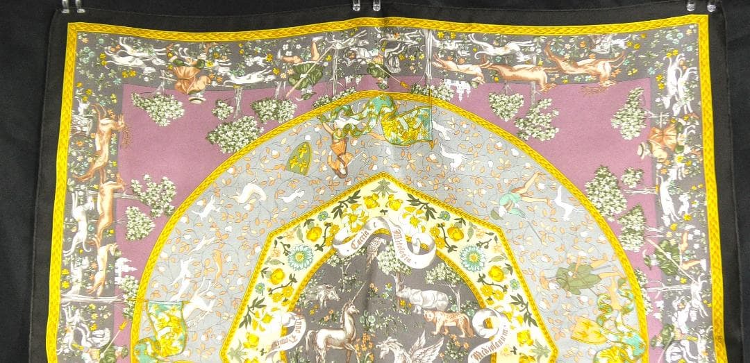 ETRO エトロ　大判シルクスカーフ　 D474