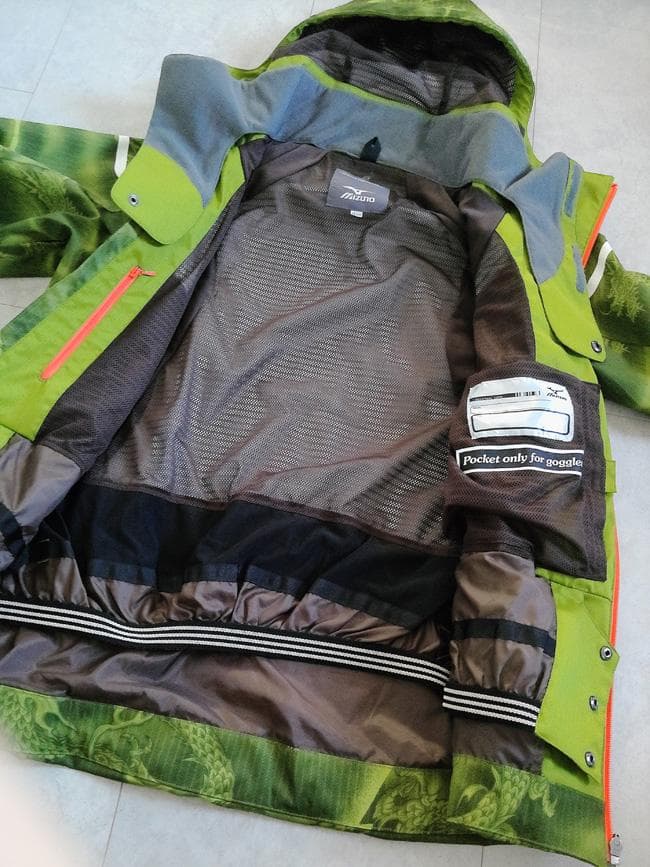 美品 ミズノ 井山敬介モデル 龍 和柄 スキージャケット M メンズ 希少