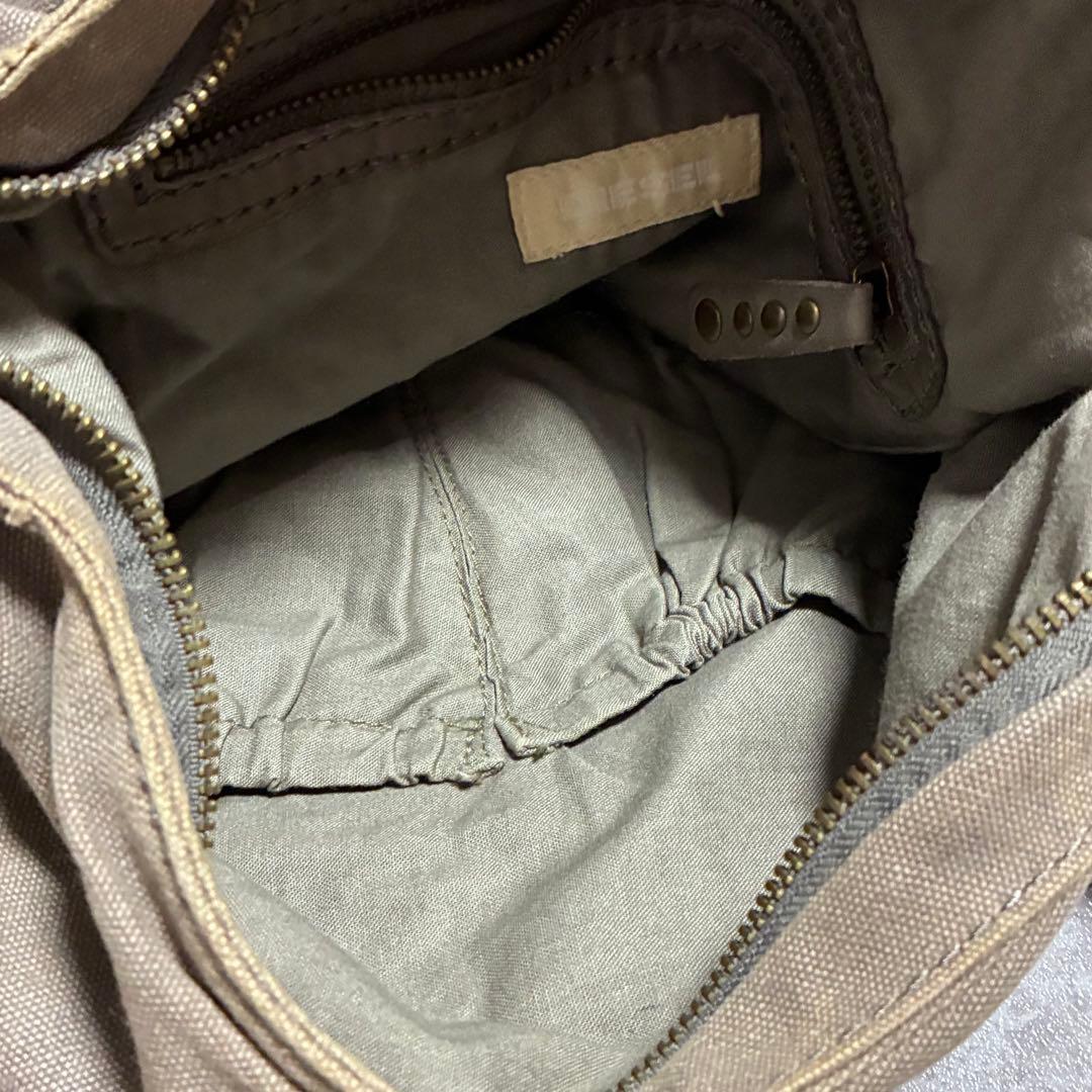 希少　00s ディーゼル　バナナショルダーバッグ　スタッズ　三日月型　y2k