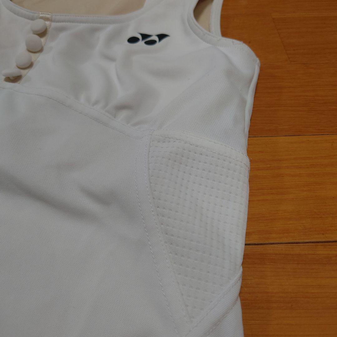 テニスウェア✨ヨネックス✨トップス２枚Мsize✨&スコート１枚Ｌsize✨