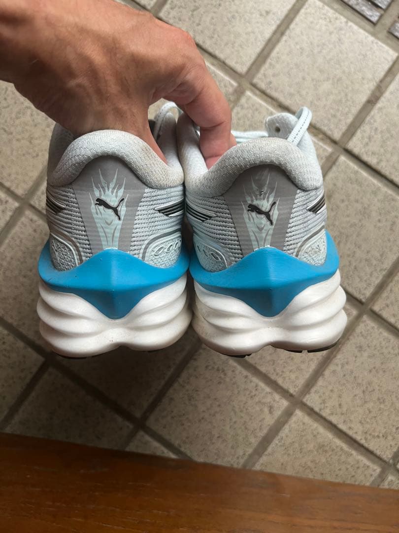 プーマ　ヴェロシティニトロ4 メンズ25.0cm