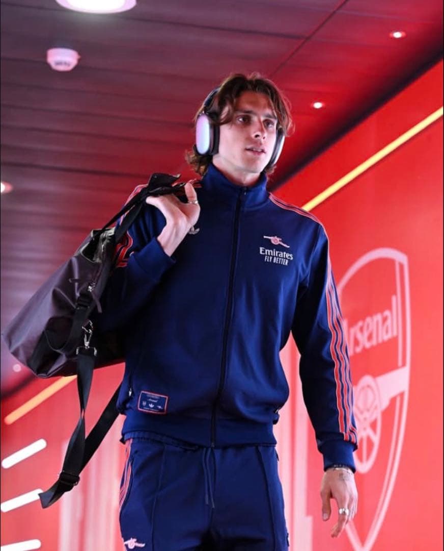 アーセナル　トラックジャケット　L アディダス　サッカー　【最安値】