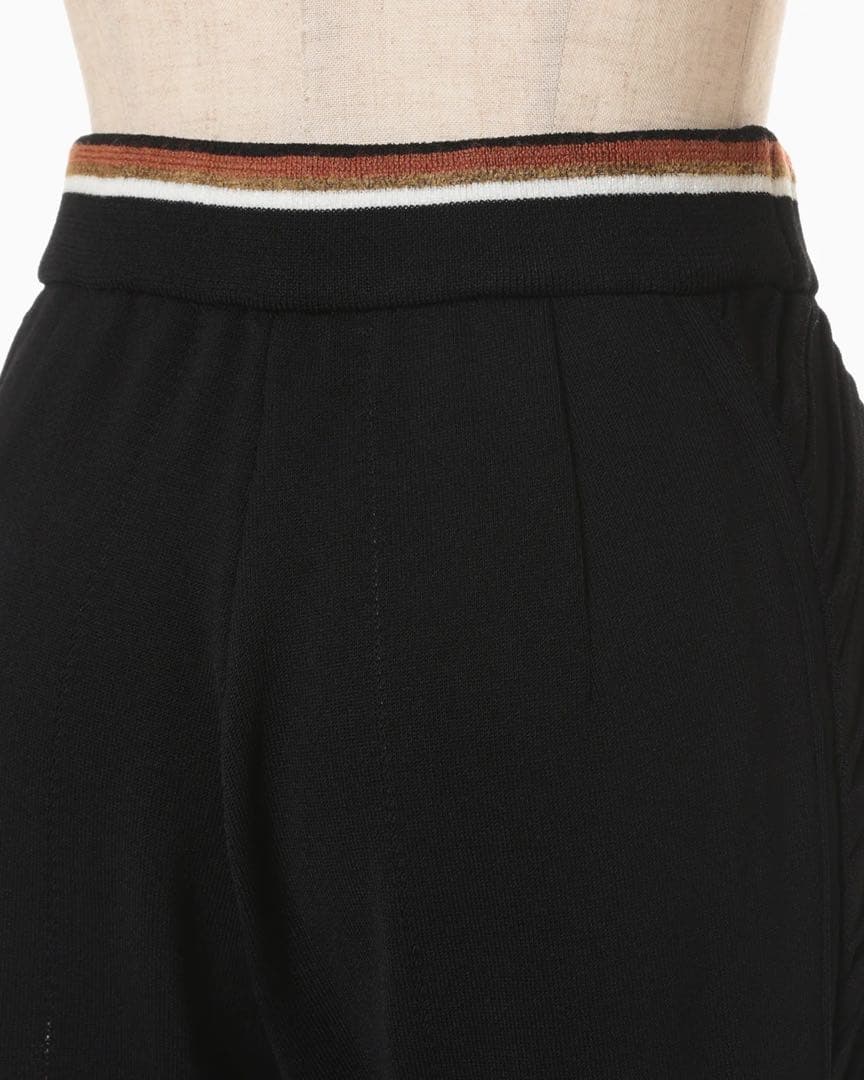 【mame kurogouchi】ニットパンツ　新品