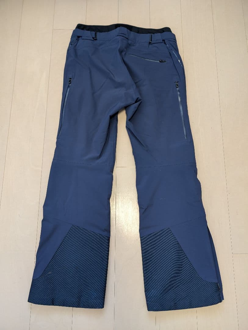 Kjus ネイビー スキーウェアセット (ジャケット+パンツ)