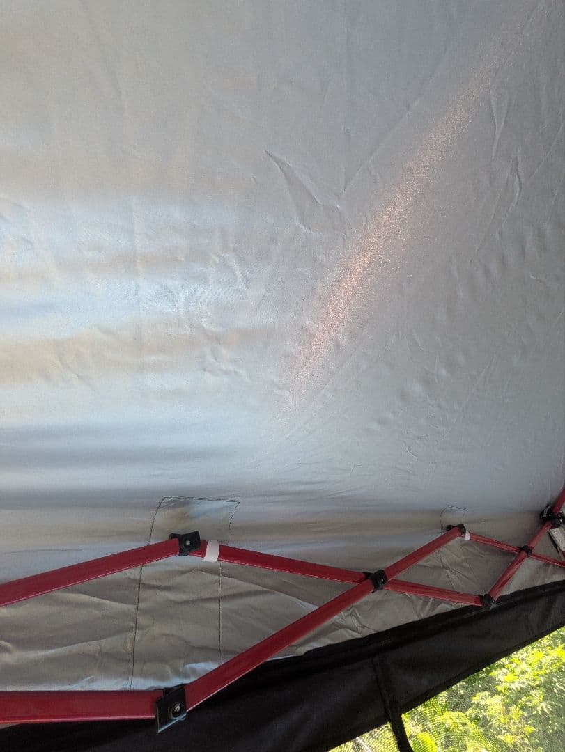 フィールドア　タープテントブラック×レッド　2.5×2.5mシート2枚、網戸1枚