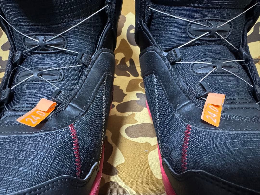 美品　スノーボード　ブーツ　IGNIO BOA ダイヤル式　24cm