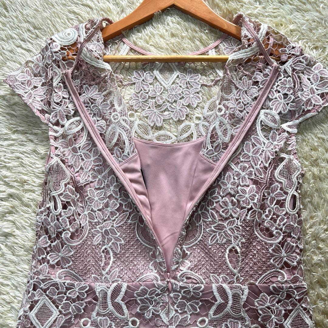 英国発　PHASE EIGHT 大きめ　清楚ピンク　刺繍ワンピース　美品　LL