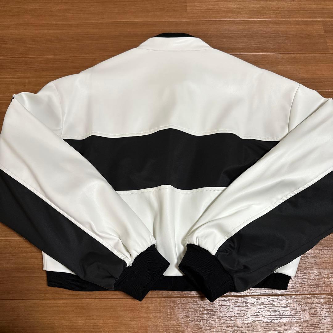 新品★GYDA★フェイクレザーショートBIKER JK★オフホワイト★ジャケット