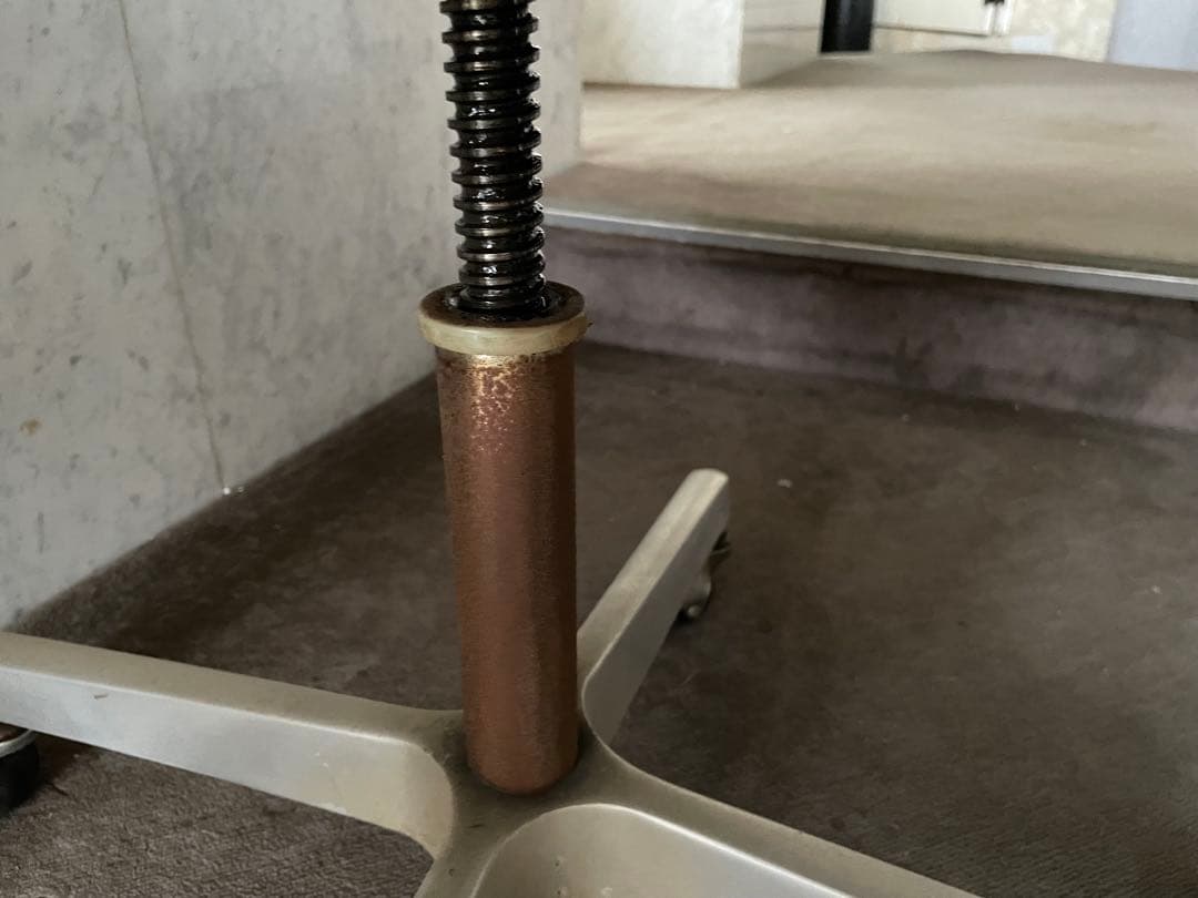 昭和レトロ ネイビー ベルベット ダイニングチェア