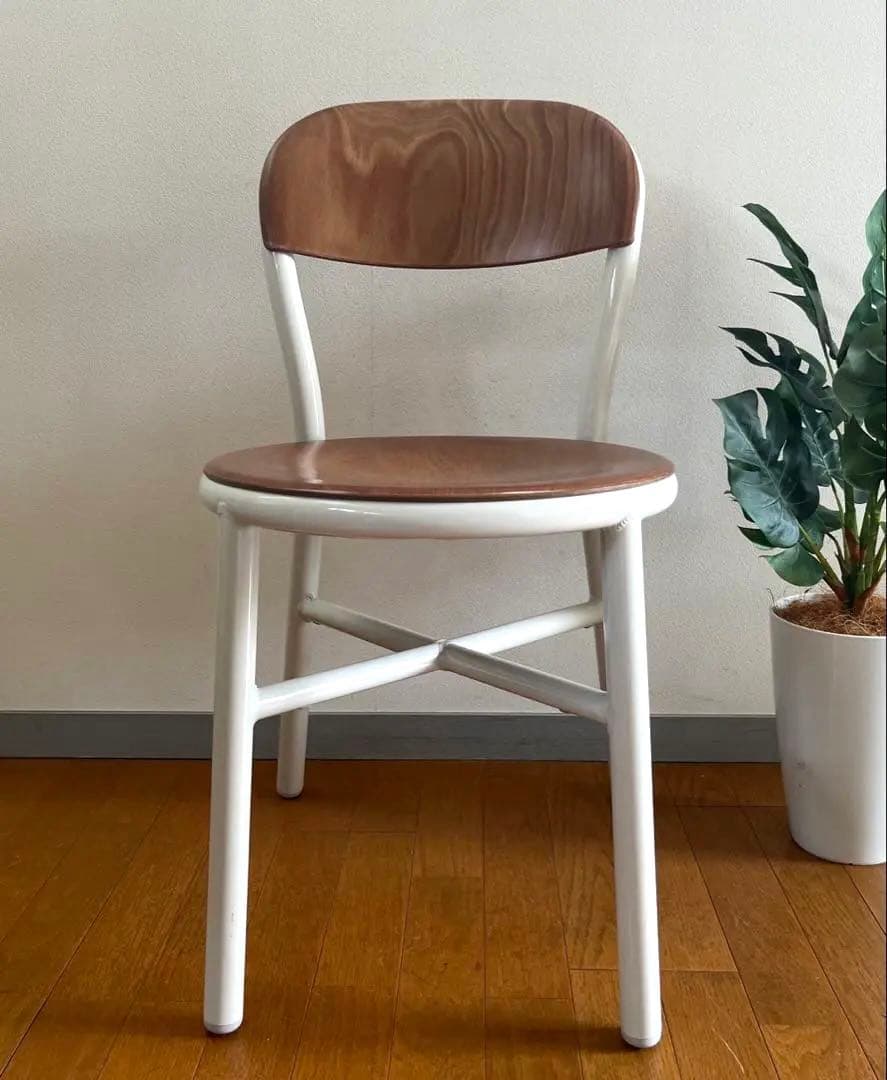 MAGIS マジス パイプチェア　②　ジャスパー・モリソン　イタリアモダン