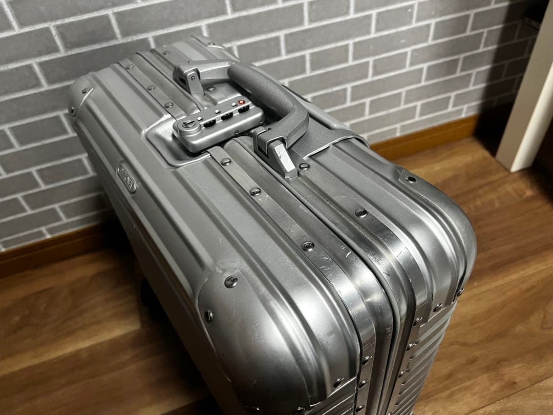 ホイール交換済み！ リモワ ビジネストロリー トパーズ - メルカリ