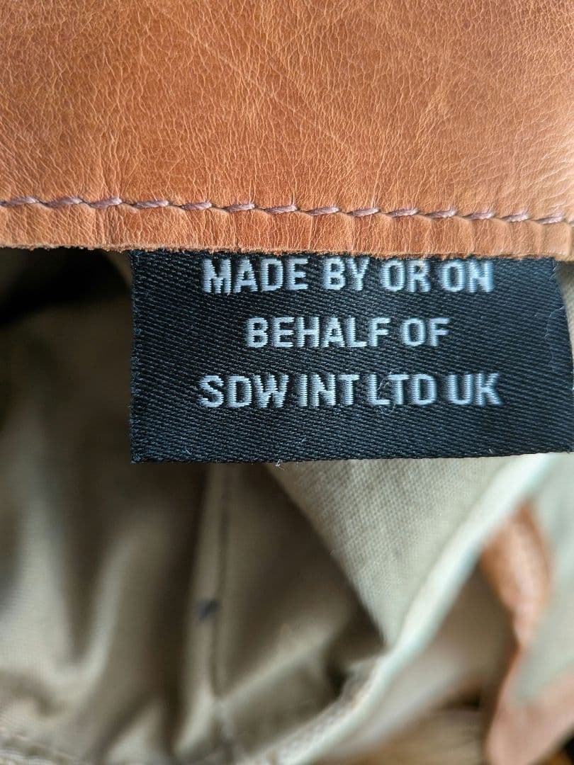 ヴェリテクール　キャンバス レザー バックパック