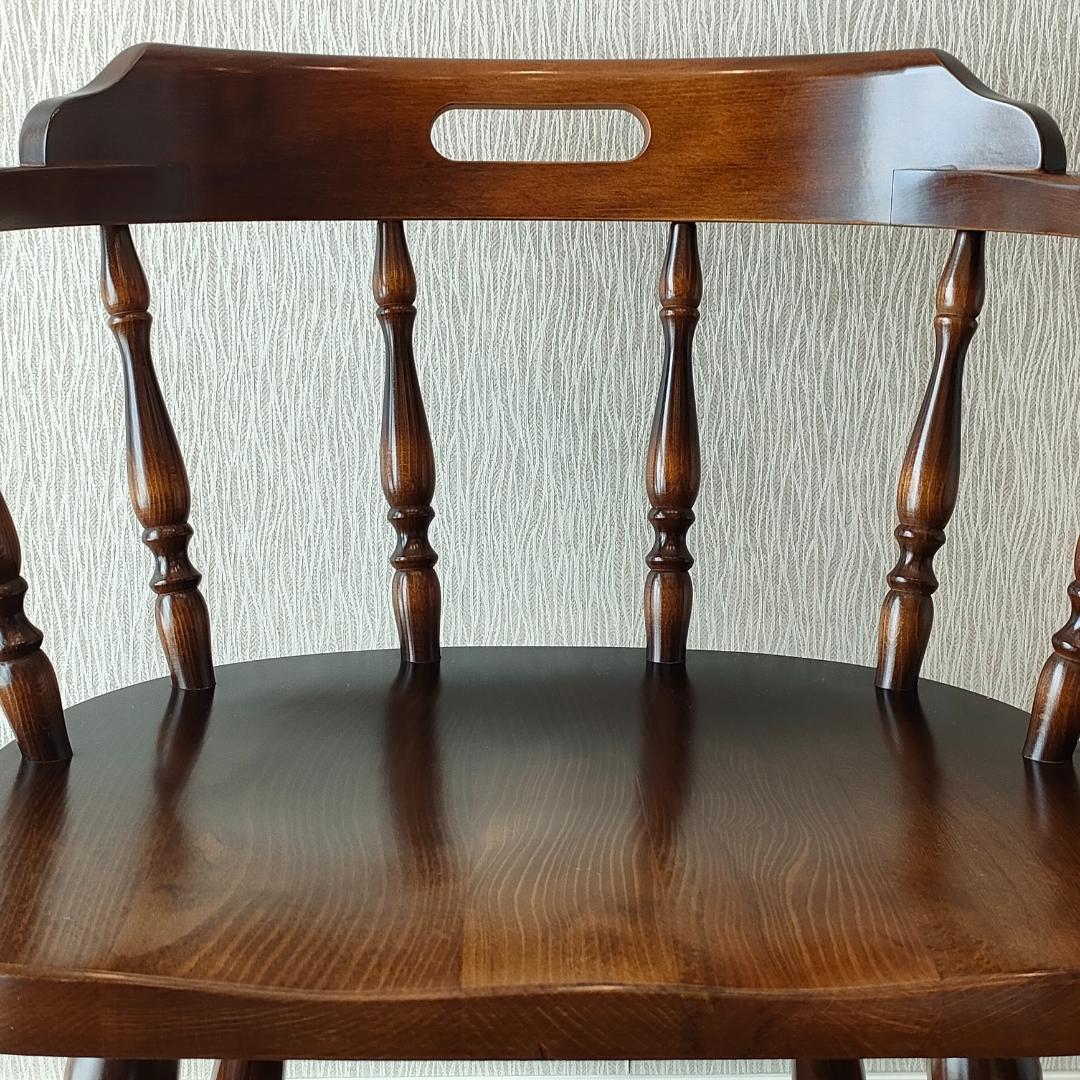 〈美品〉キツツキ　アームチェア　キャプテン　持ち手　ろくろ脚