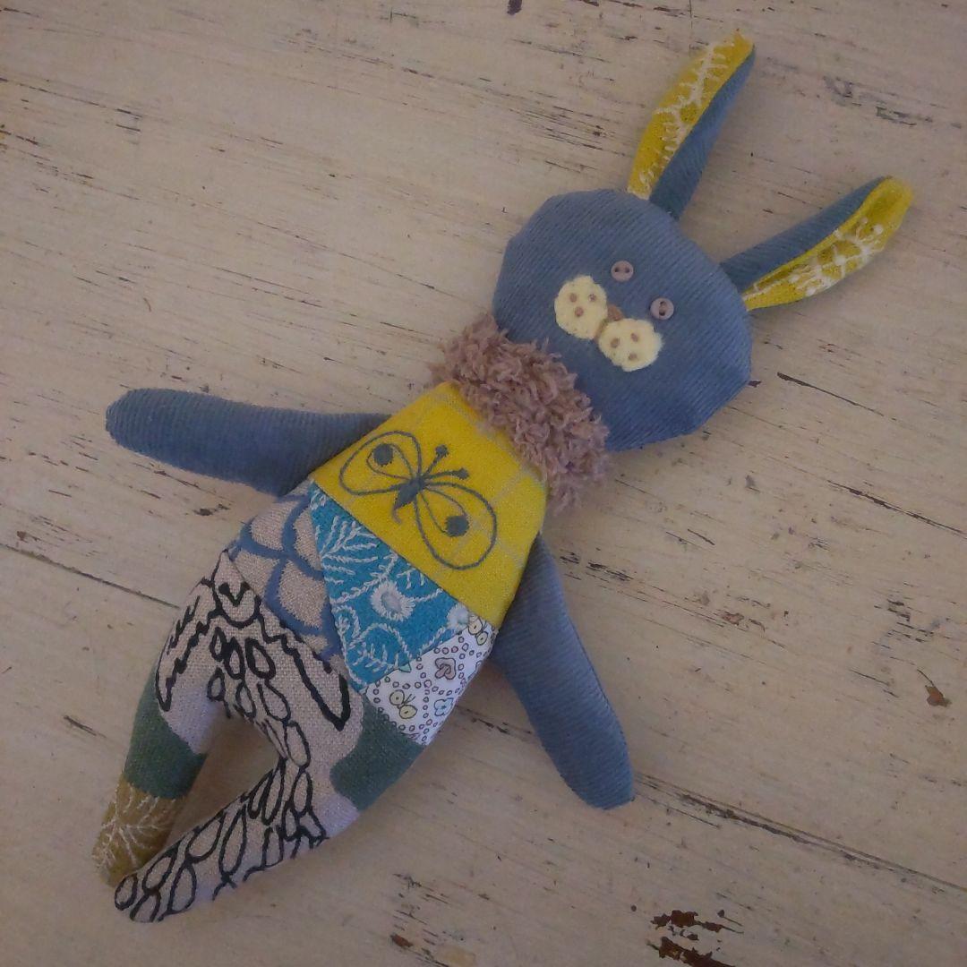 ミナペルホネン 森のみんな大集合して記念撮影