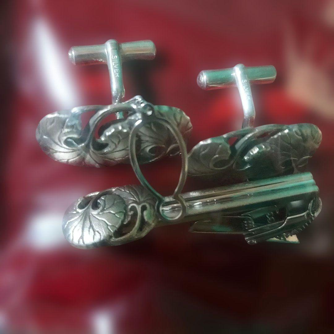 美品　銀製品　秋田　伝統工芸品　ネクタイピン　カフスボタン 桐箱入り　竹谷宝石