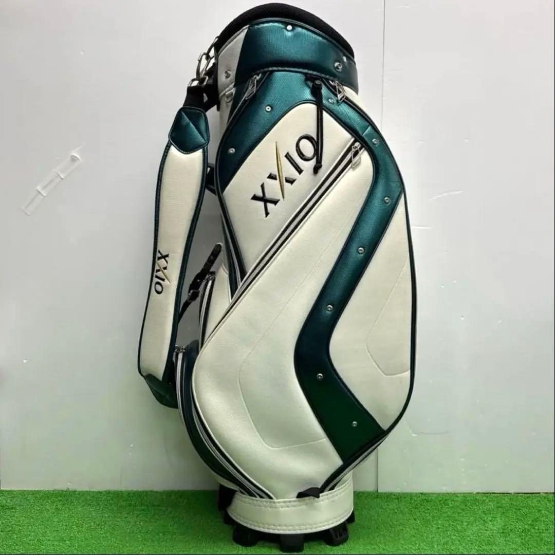 ゼクシオ XXIO ゴルフバック キャディバック　8インチ ホワイト　中古