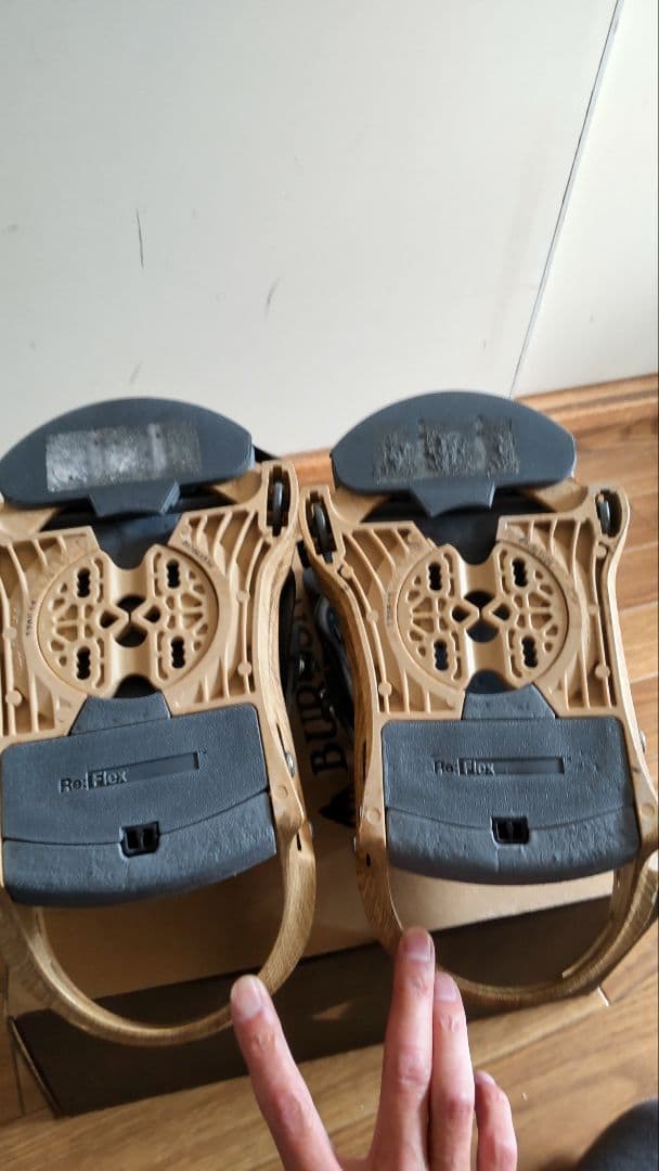 バートン マラビータ　Mサイズ