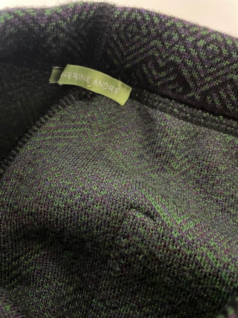 カトリーヌアンドレ　シリアルナンバー付きジャガードパンツ