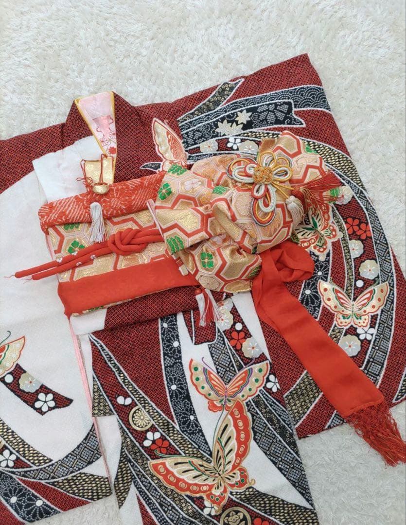 【 美品 】七五三　着物　女の子　7歳　セット　古典柄　ゴールド　赤　おしゃれ