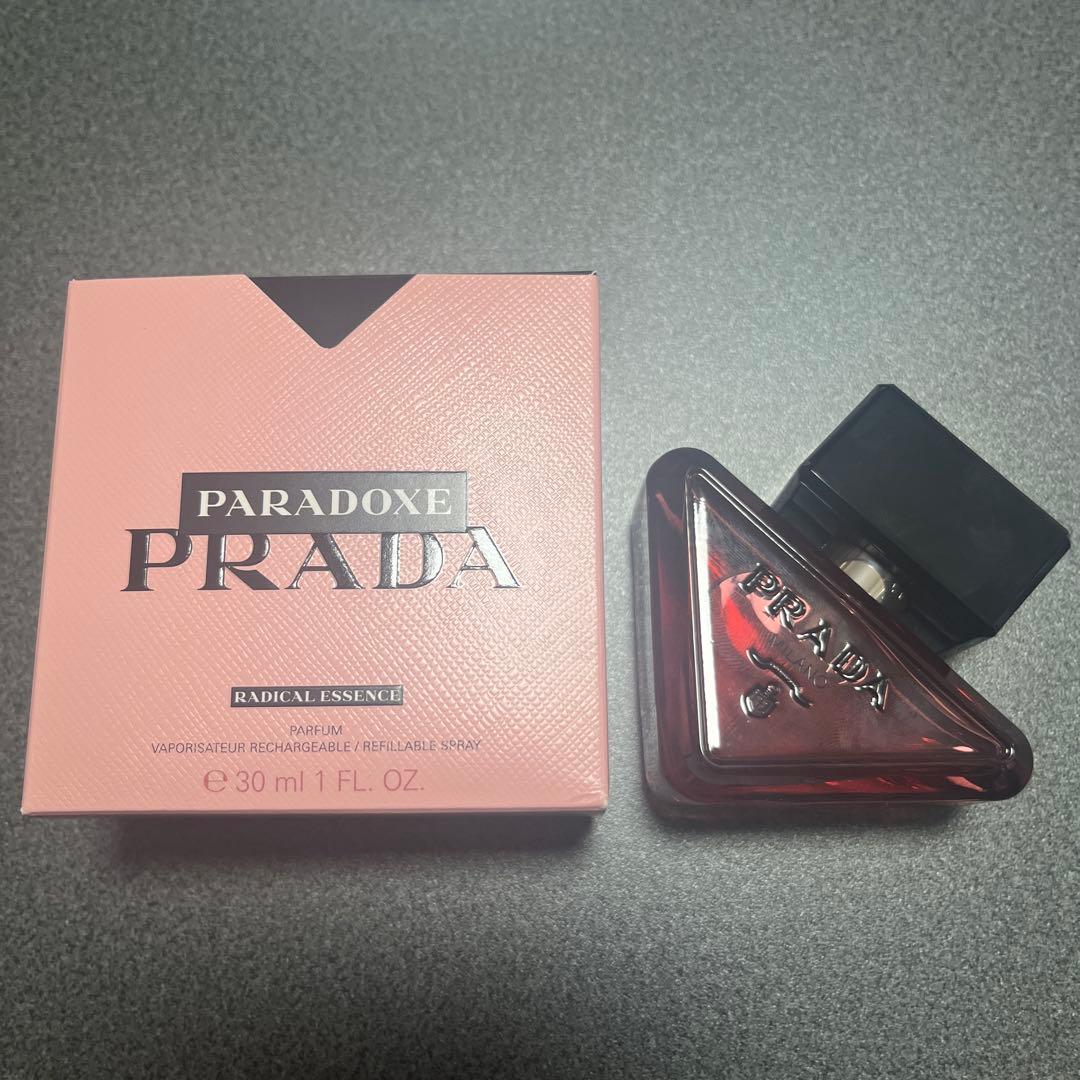 PRADA PARADOXE ラディカル エッセンス パルファム 30ml