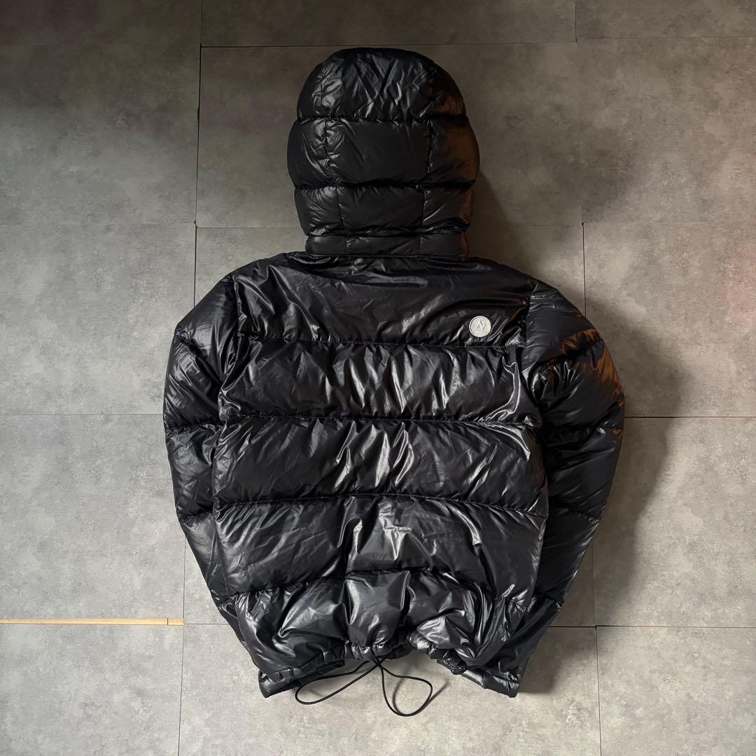 【み】Marmot ダウンジャケット　ブラック　パフダウン　M