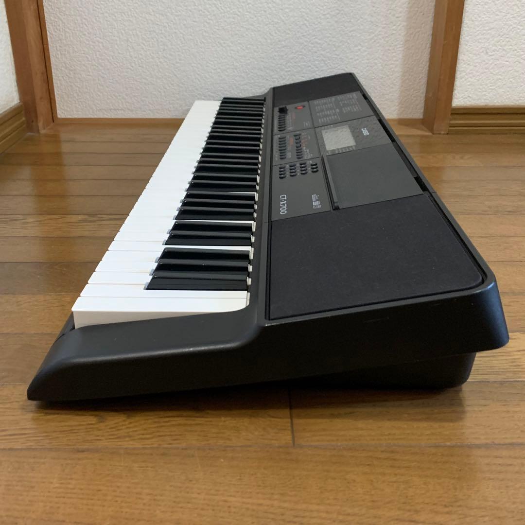 CASIO CT-X700 電子キーボード 61鍵 ペダル付き