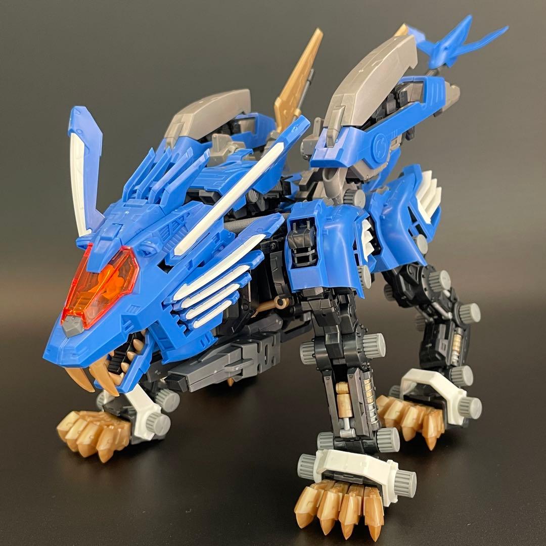 ノーラン・アレナド／”サイクルヒット” ボブルヘッド人形 Amazon.co.jp