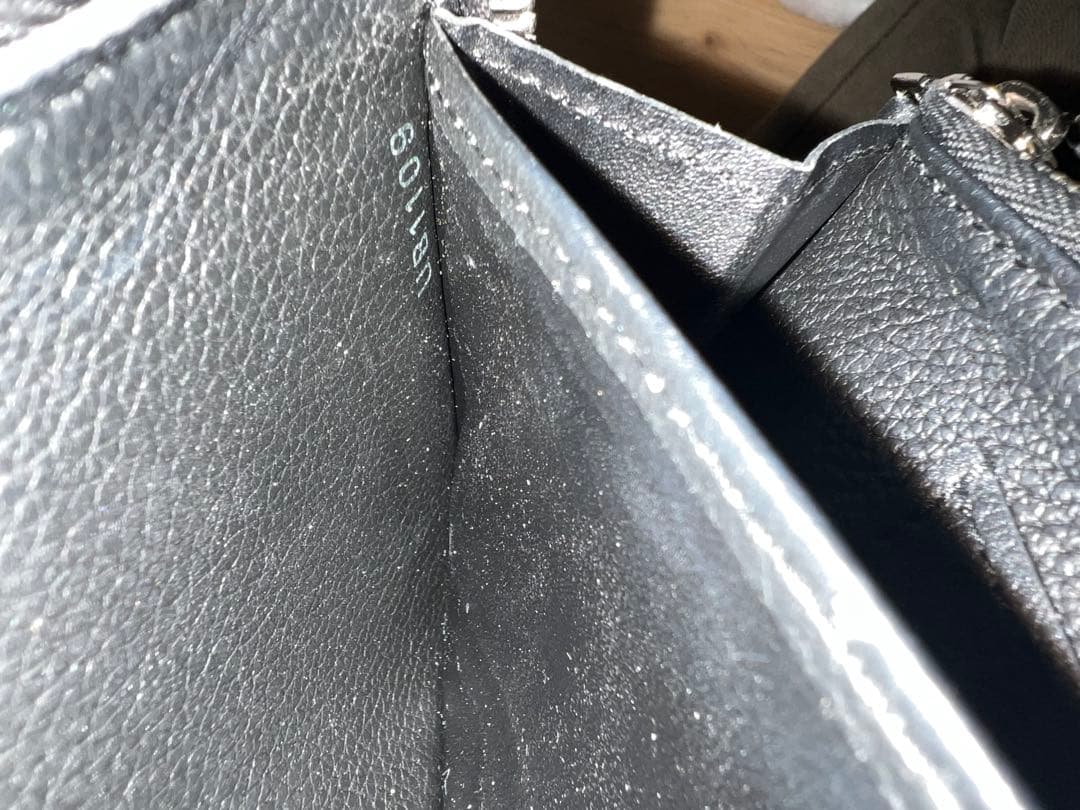 し*︎様 Louis Vuitton ブラックレザー 長財布