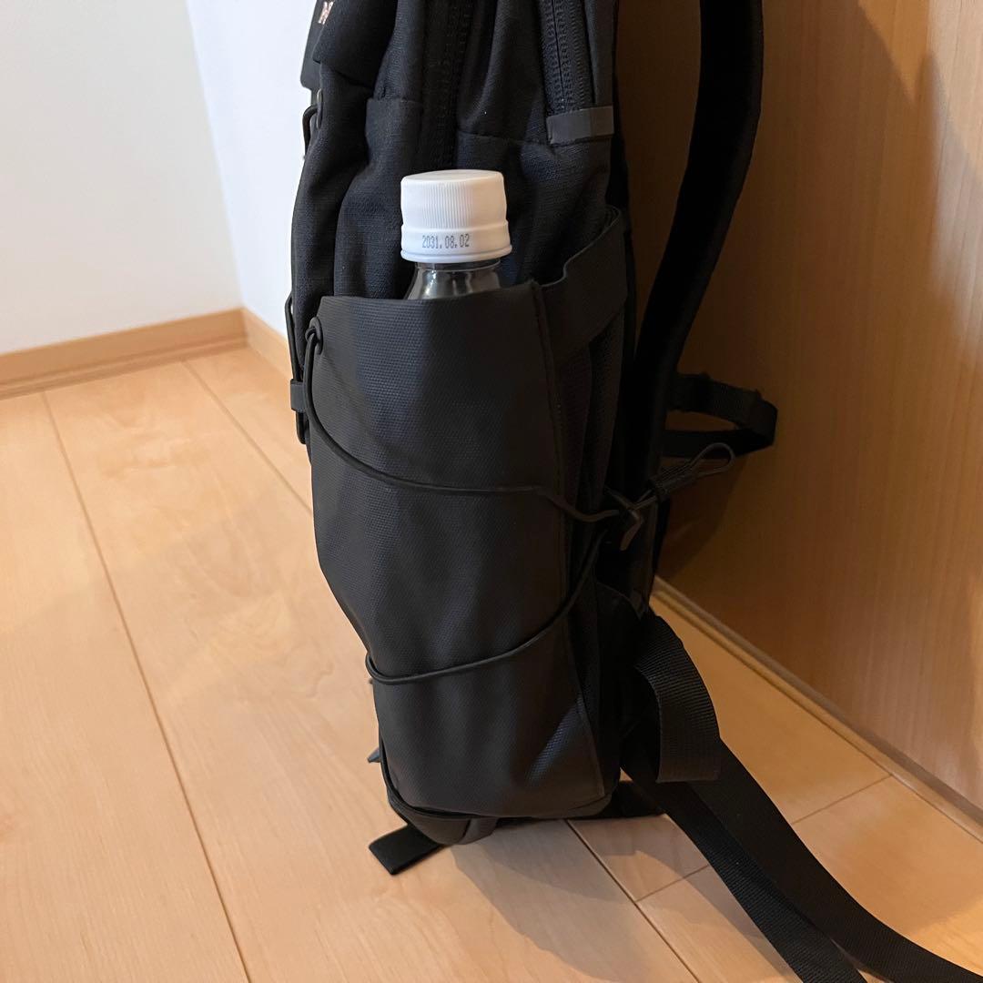 【美品】THE NORTH FACE POREALIS リュック　バックパック